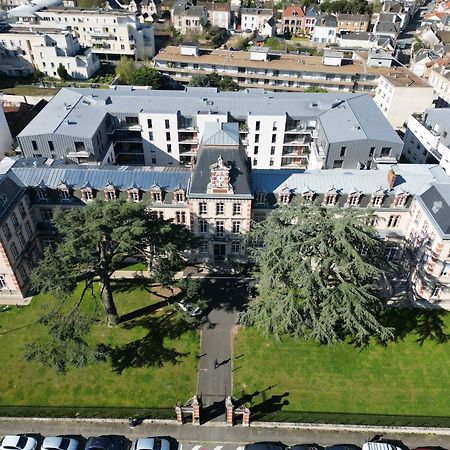 Residence Services Seniors Montana Chartres Exterior foto